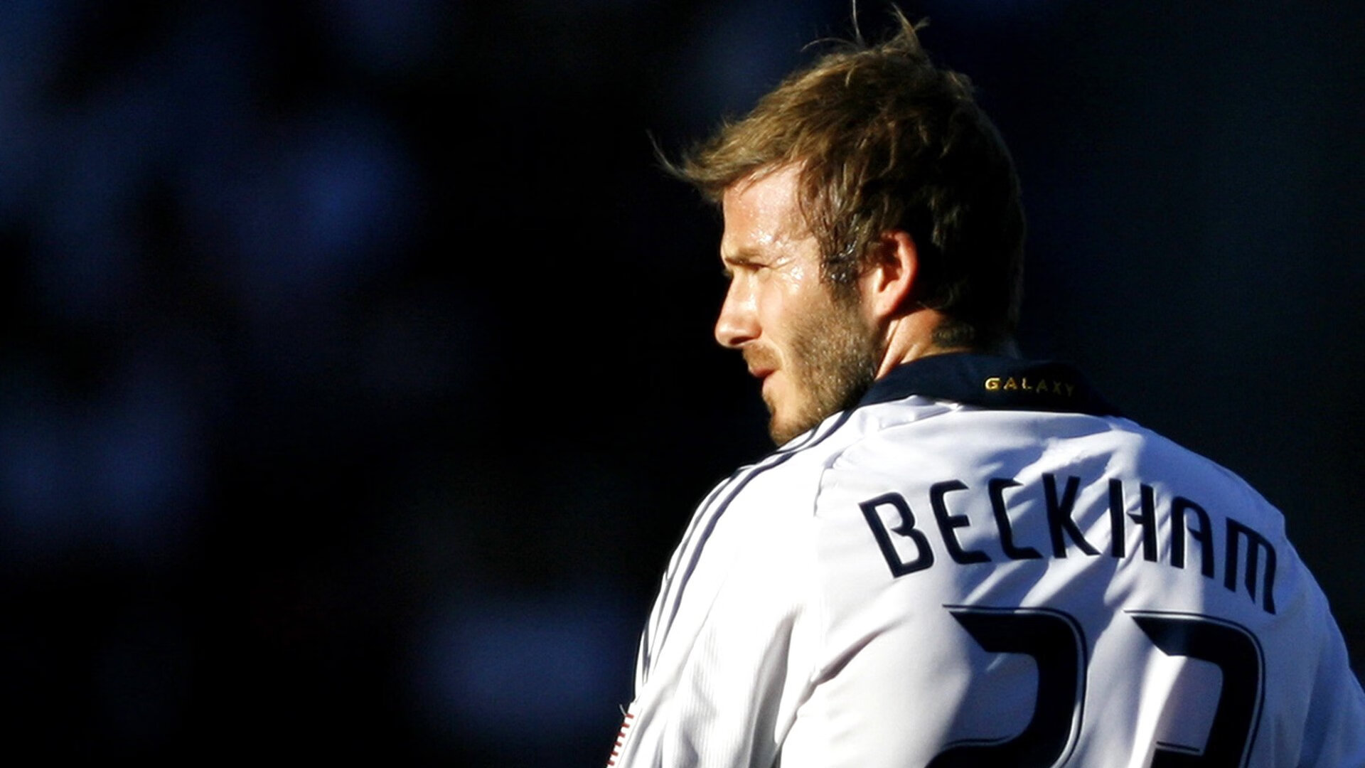 精彩瞬间：球员技术展示无限魅力，球星精彩瞬间