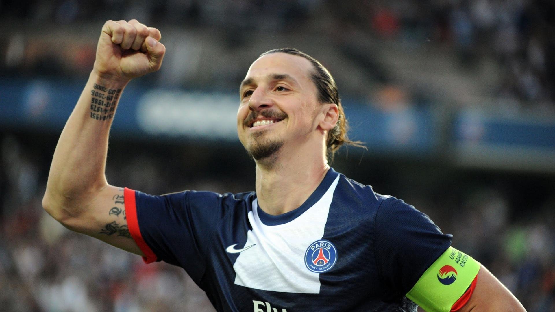 丁俊晖透露赛前习惯用轻音乐舒缓情绪，丁俊晖出场音乐