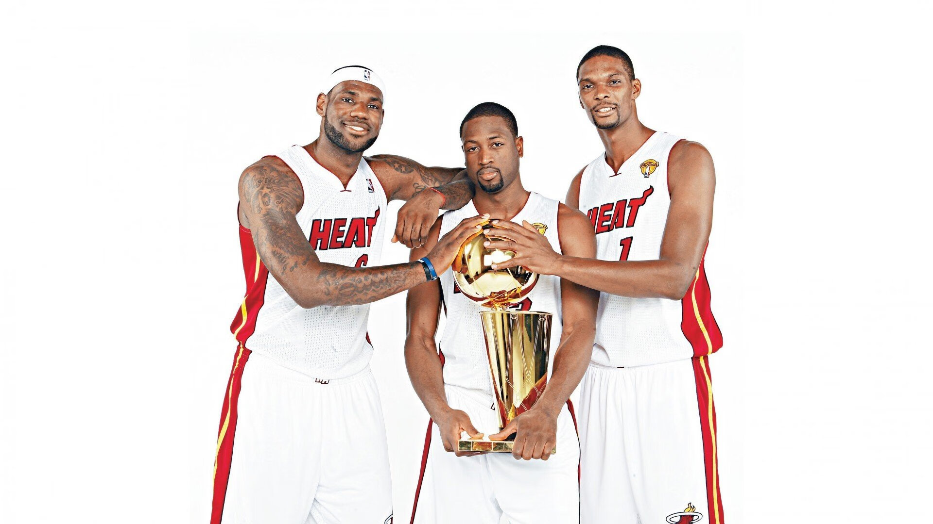 ayx-大牌球星续约消息频出，联盟稳定感增强，球星签约的球鞋品牌